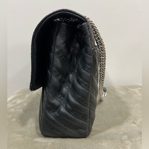 Balenciaga Lock Round Large Leather Shoulder Bag - Picture 5 of 9